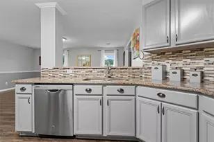 104 Oak Hill Loop, Whitney, TX 76692 - Photo 10