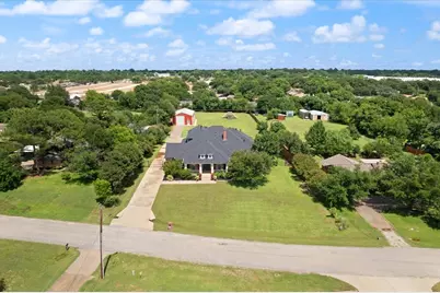 2907 Monties Lane, Arlington, TX 76015 - Photo 1