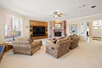 2907 Monties Lane, Arlington, TX 76015 - Photo 14