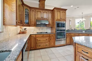 2907 Monties Ln, Arlington, TX 76015 - Photo 18