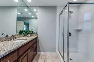 4221 Shady Hill Dr, Dallas, TX 75229 - Photo 28