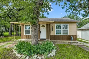 1007 SE 24th St, Mineral Wells, TX 76067 - Photo 1