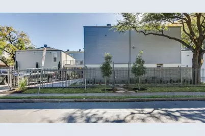 2902 Douglas #211, Dallas, TX 75219 - Photo 2