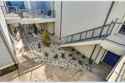2902 Douglas #211, Dallas, TX 75219 - Photo 14