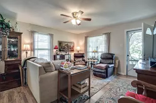 201 S Lake Dallas Dr, Lake Dallas, TX 75065 - Photo 6