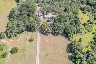 1055 Miller Rd, Reno, TX 76020 - Photo 36