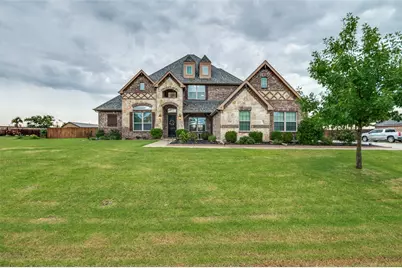 1060 Yukon Boulevard, Waxahachie, TX 75167 - Photo 1