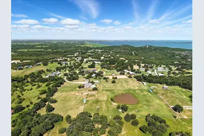 12886 Saint John Road, Pilot Point, TX 76258 - Photo 32