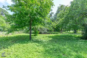 202 E Ross St, Rising Star, TX 76471 - Photo 40