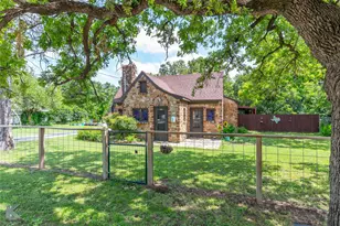 202 E Ross St, Rising Star, TX 76471 - Photo 4