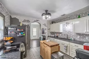 202 E Ross St, Rising Star, TX 76471 - Photo 14