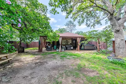 202 E Ross Street, Rising Star, TX 76471 - Photo 34