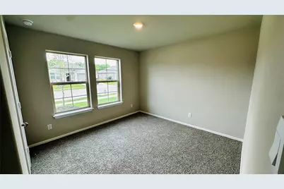 380 Wildrose Circle, Cleburne, TX 76033 - Photo 14