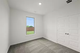 405 Choctaw Dr, Cleburne, TX 76033 - Photo 32