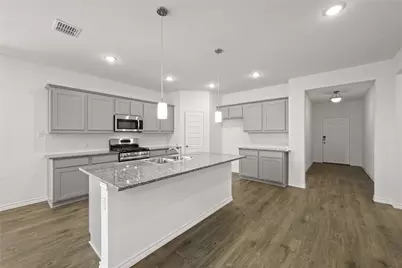 1905 Mohican Drive, Cleburne, TX 76033 - Photo 10