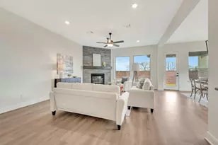 610 Long Trl, Mansfield, TX 76063 - Photo 12