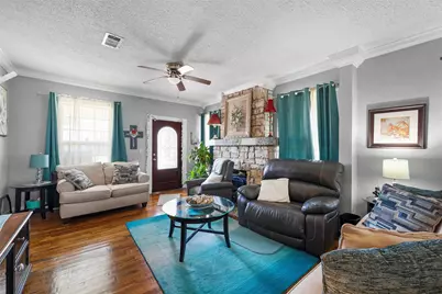 2700 Cole Avenue, Waco, TX 76707 - Photo 4