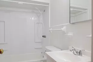 215 NE 32nd St, Paris, TX 75460 - Photo 14