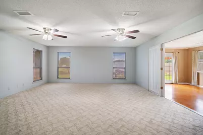 215 NE 32nd Street, Paris, TX 75460 - Photo 8