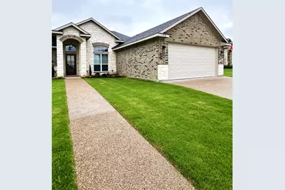 358 Frederick Drive, Robinson, TX 76706 - Photo 2