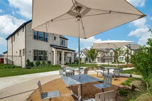 708 Fox Squirrel Ct, Arlington, TX 76005 - Photo 2