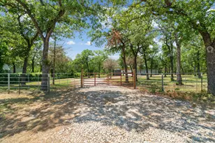 1385 Cr-1340, Chico, TX 76431 - Photo 1