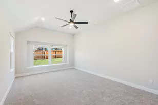 1025 Raptor Rd, Alvarado, TX 76009 - Photo 16