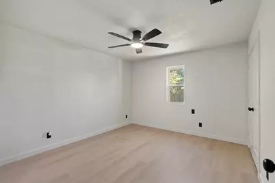 2305 Fenestra Drive, Dallas, TX 75228 - Photo 14