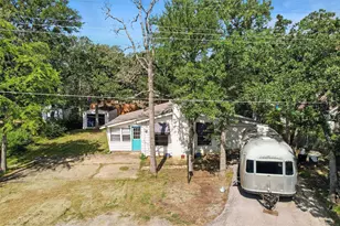 213 Oaktree Ln, Hickory Creek, TX 75065 - Photo 20