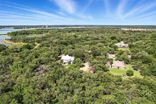 213 Oaktree Ln, Hickory Creek, TX 75065 - Photo 16