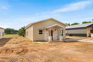 1109 E Navarro Ave, Mart, TX 76664 - Photo 4