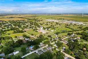 1109 E Navarro Ave, Mart, TX 76664 - Photo 36