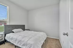 9752 New Bern Dr, Fort Worth, TX 76108 - Photo 10