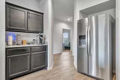 9752 New Bern Drive, Fort Worth, TX 76108 - Photo 8