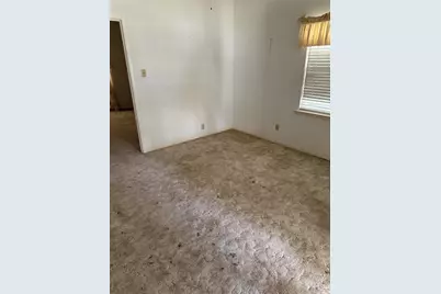 820 Goshen Road, Springtown, TX 76082 - Photo 8