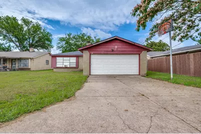825 Cherry Hills Drive, Lancaster, TX 75134 - Photo 24