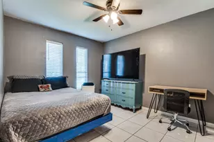 825 Cherry Hills Dr, Lancaster, TX 75134 - Photo 16