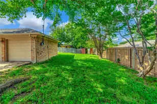 6021 Sycamore Creek Rd, Edgecliff Village, TX 76134 - Photo 32