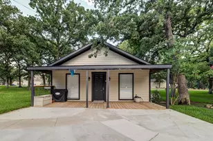 258 W Ridge St, Decatur, TX 76234 - Photo 36