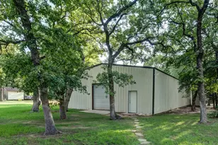 258 W Ridge St, Decatur, TX 76234 - Photo 38