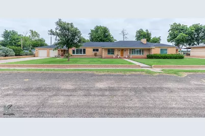 503 S Central Avenue, Knox City, TX 79529 - Photo 1