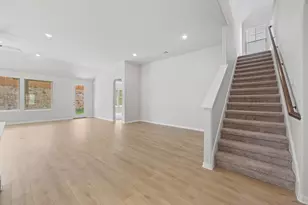 1437 Red Clover Ave, Van Alstyne, TX 75495 - Photo 2