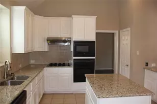 104 San Mateo Ct, Allen, TX 75013 - Photo 6