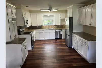 522 E Kempner Street, Mabank, TX 75147 - Photo 4