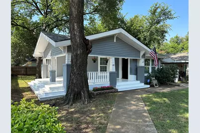 400 W Pembroke Avenue, Dallas, TX 75208 - Photo 1