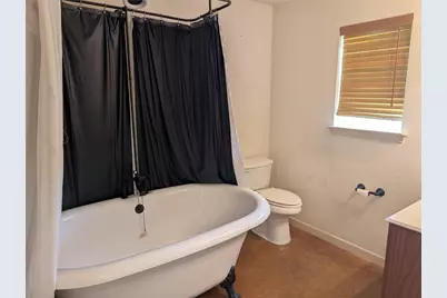 525 Peach Tree Road, Mabank, TX 75156 - Photo 14