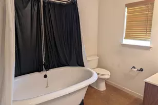 525 Peach Tree Rd, Mabank, TX 75156 - Photo 14