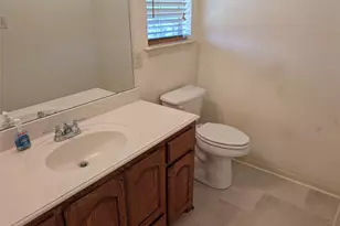 525 Peach Tree Rd, Mabank, TX 75156 - Photo 10