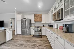 117 Kiowa Dr S, Lake Kiowa, TX 76240 - Photo 12