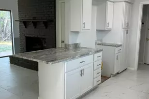 1838 Oak Hill Cir, Dallas, TX 75217 - Photo 6